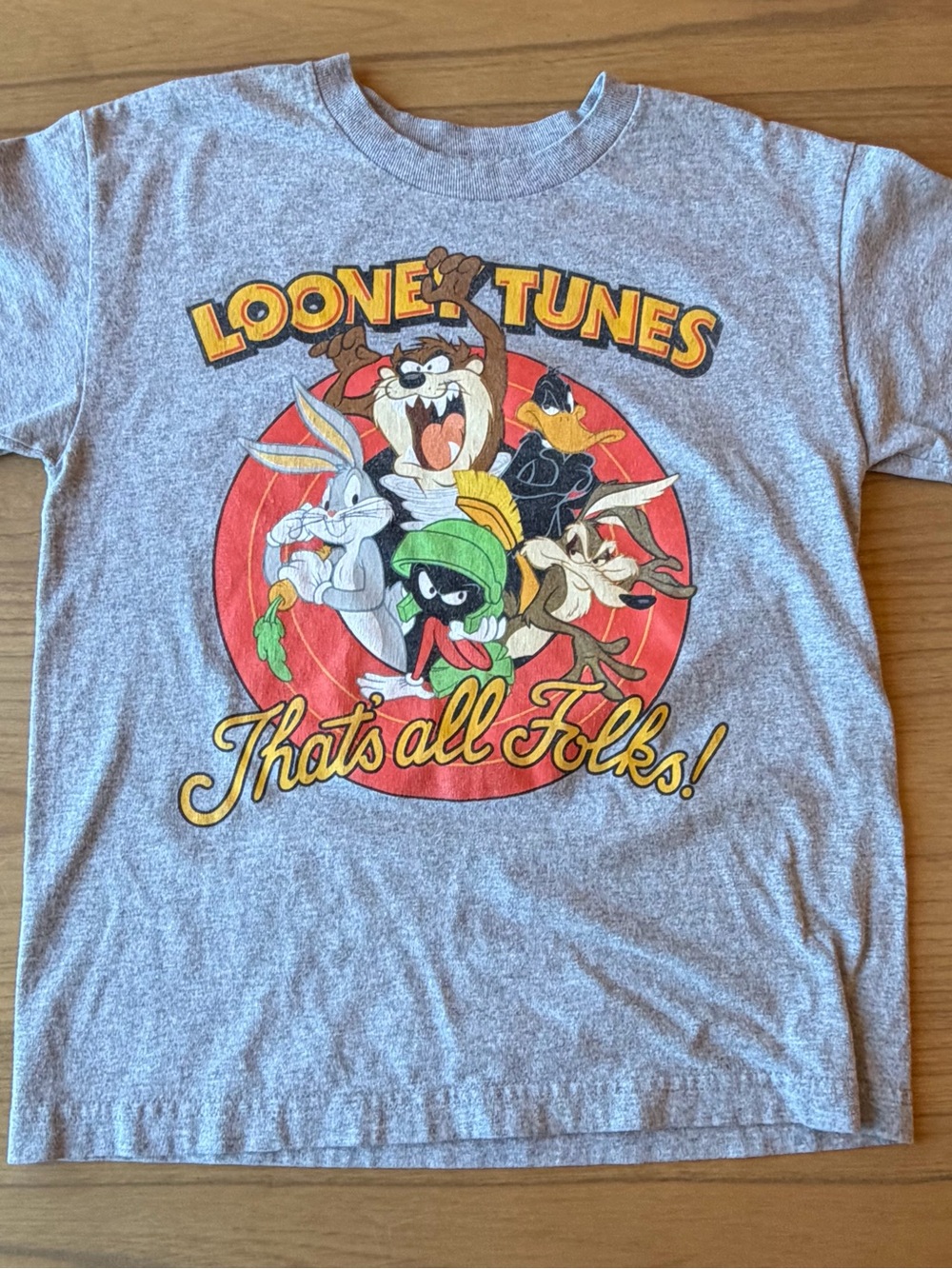 Looney Tunes Gray Youth Size M T-Shirt That's All Folks graphic vintage feel